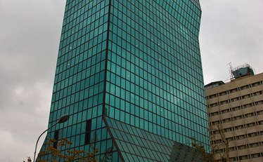 پروژه ساختمان مرکزی بانک تجارت
