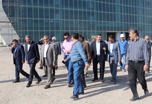 بازدید معاونین بنیاد و نمایندگان بانک سینا از روند پیشرفت پروژه سرمایه گزاری ترمینال سلام و راههای دسترسی فرودگاه بین المللی امام خمینی (ره)